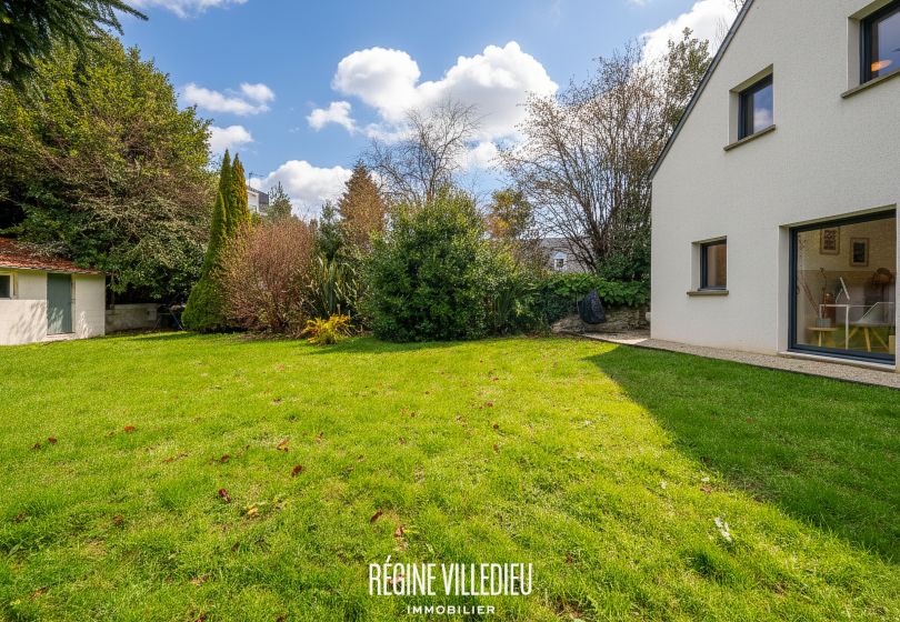 Maison avec autonomie de plain-pied et jardin