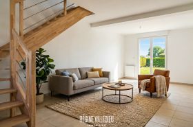 Maison avec jardin et garage