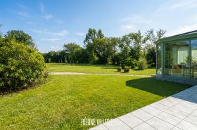 Maison avec jardin et garage