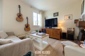 Maison avec jardin et garage