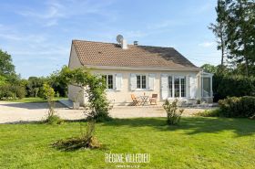 Maison avec jardin et garage