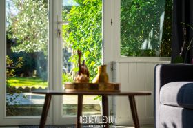 Maison avec jardin sur les hauteurs