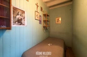 Maison en pierre à rénover Tonneville