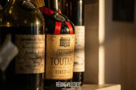 Maison de pêcheur sur le port de Barfleur