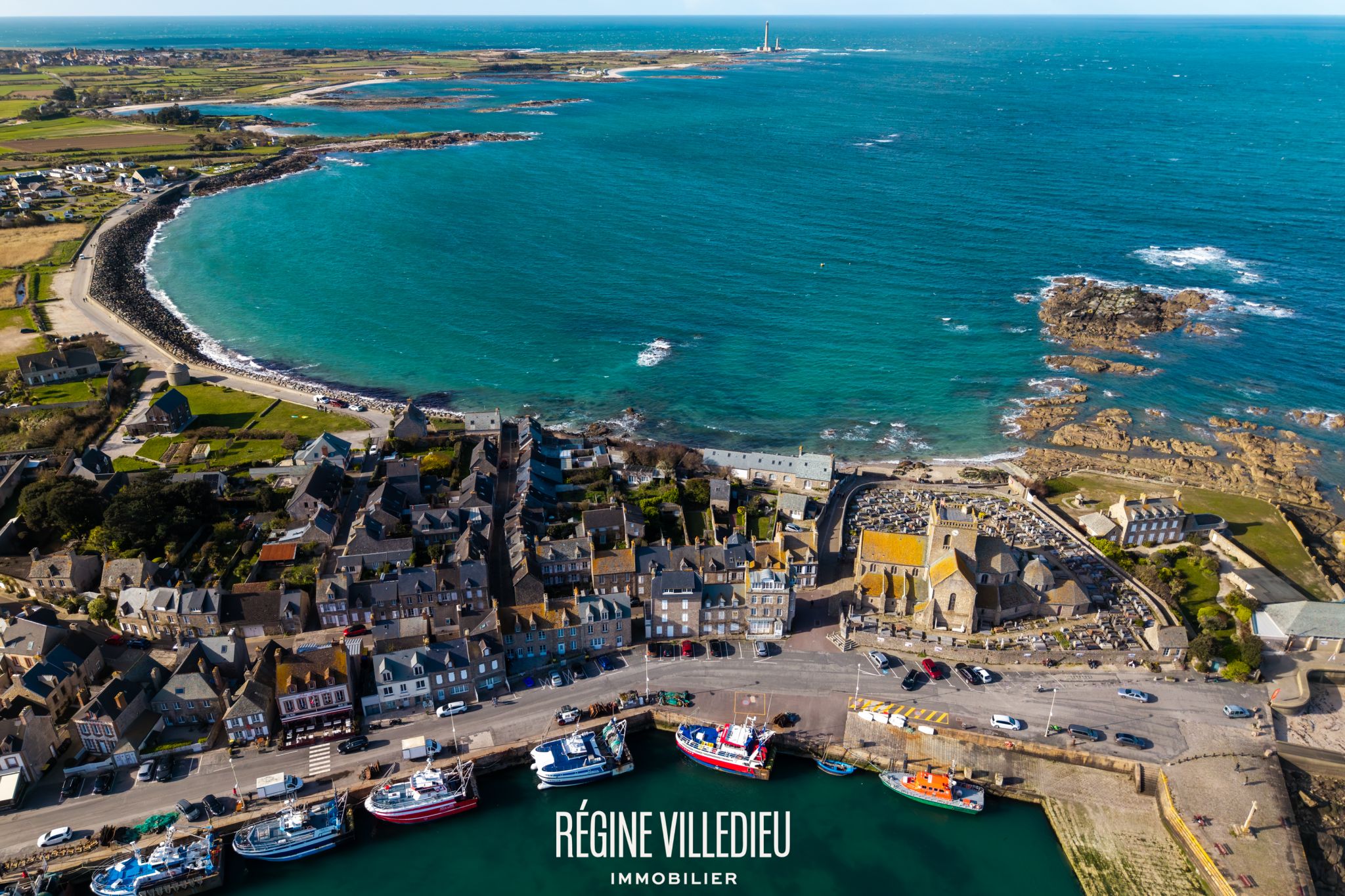 Maison de pêcheur sur le port de Barfleur