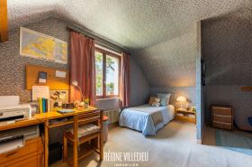 Maison d&rsquo;architecte avec jardin et garage