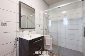 Maison familiale avec jardin et double garage