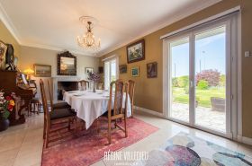 Maison familiale avec jardin et double garage