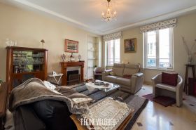 Grande maison bourgeoise au coeur du quartier Bucaille