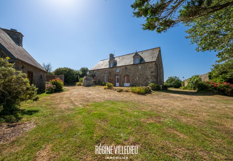 Propriété avec vue mer dans le Val de Saire