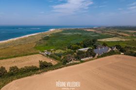Propriété avec vue mer dans le Val de Saire