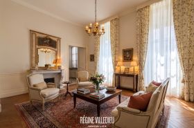 Hôtel particulier en centre-ville de Valognes
