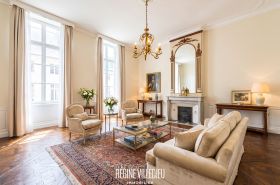 Hôtel particulier en centre-ville de Valognes