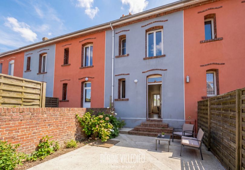 Maison avec jardin proche EPR