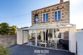 Maison avec jardin sur les hauteurs de Cherbourg
