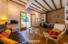 Maison dans ancien corps de ferme