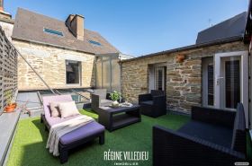 Hyper-centre: Maison d&rsquo;habitation, activité pro et/ou locative