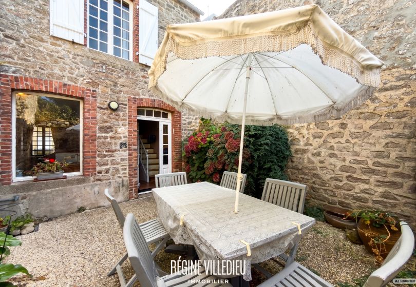 Maison de pêcheur avec terrasse proche du port de Barfleur